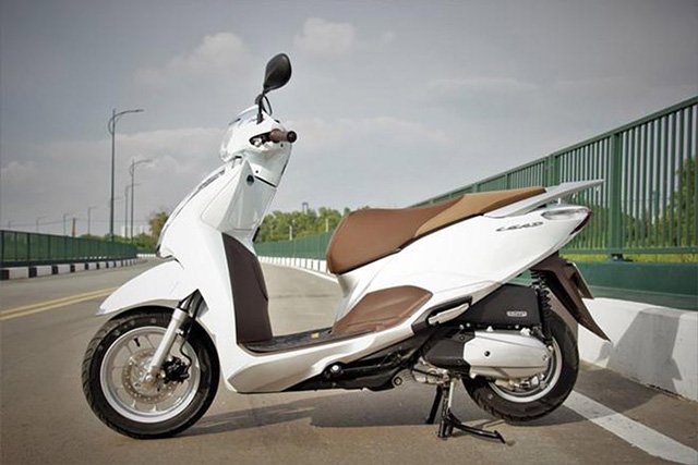 dung tích bình xăng xe lead 110